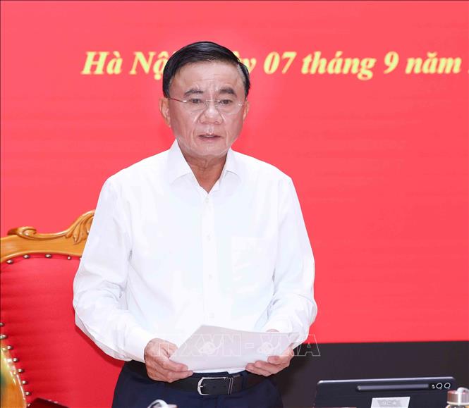 Đồng chí Trần Cẩm Tú, Uỷ viên Bộ Chính trị, Thường trực Ban Bí thư, Bí thư Đảng uỷ các cơ quan Đảng Trung ương phát biểu chỉ đạo Hội nghị. Ảnh: Phương Hoa - TTXVN