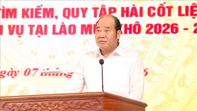 Phó Chủ tịch UBND thành phố Huế, Trưởng Ban Chỉ đạo 515 thành phố Nguyễn Văn Mạnh phát biểu giao nhiệm vụ. Ảnh: Mai Trang - TTXVN 