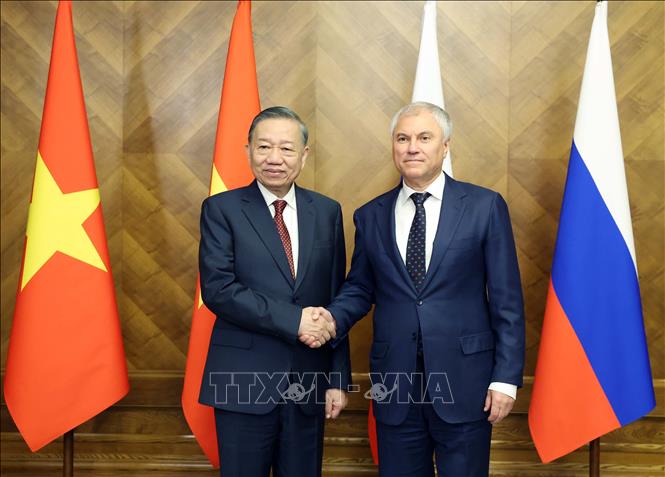 Tổng Bí thư, Chủ tịch nước Tô Lâm hội kiến Chủ tịch Duma Quốc gia Nga Vyacheslav Volodin. Ảnh: Thống Nhất – TTXVN