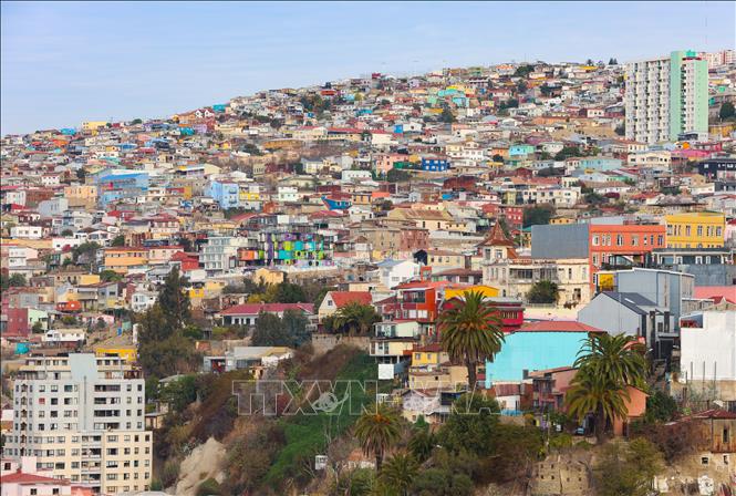 Quang cảnh thành phố Valparaiso, Chile. Ảnh: THX/TTXVN phát