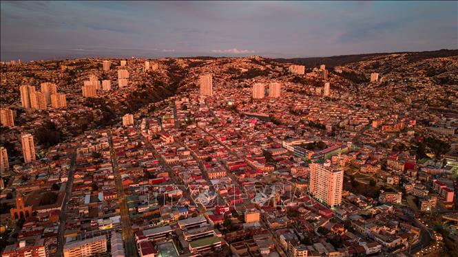 Quang cảnh thành phố Valparaiso, Chile. Ảnh: THX/TTXVN phát