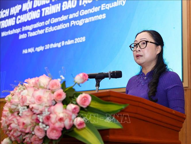Thứ trưởng Bộ Giáo dục và Đào tạo Nguyễn Thị Quyên Thanh phát biểu định hướng triển khai Đề án “Đưa việc giảng dạy nội dung về giới, bình đẳng giới vào CTĐT giáo viên trình độ cao đẳng ngành Giáo dục Mầm non và trình độ đại học”. Ảnh: Thanh Tùng - TTXVN 