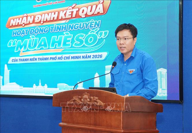 Anh Nguyễn Đăng Khoa, Phó Bí thư Thành Đoàn, Chủ tịch Hội Sinh viên Việt Nam TP. Hồ Chí Minh, phát biểu tại hội nghị. Ảnh: Trung Tuyến - TTXVN