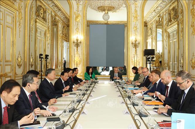 Tổng Bí thư, Chủ tịch nước Tô Lâm và Tổng thống Pháp Emmanuel Macron hội đàm. Ảnh: Thống Nhất – TTXVN