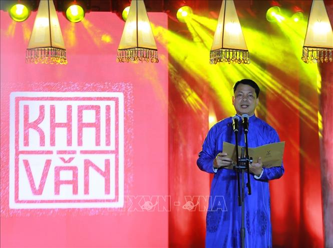 TS Lê Xuân Kiêu, Giám đốc Trung tâm Hoạt động Văn hóa, Khoa học Văn Miếu - Quốc Tử Giám phát biểu. Ảnh: Khánh Hoà - TTXVN
