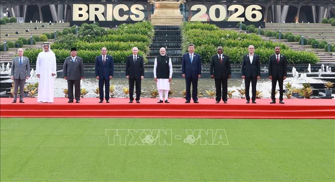 Các nhà lãnh đạo BRICS chụp ảnh chung tại Phiên I của Hội nghị thượng đỉnh BRICS lần thứ 18 ở New Delhi ngày 12/9/2026. Ảnh: THX/TTXVN phát