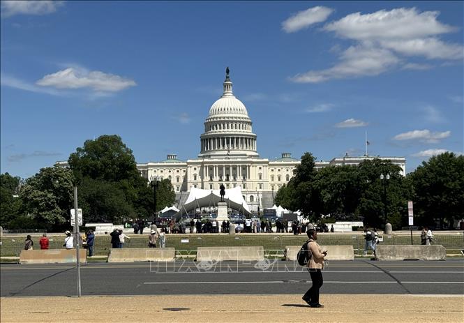 Tòa nhà Quốc hội Mỹ nhìn từ phía National Mall, một trong những biểu tượng kiến trúc và trung tâm quyền lực chính trị của 