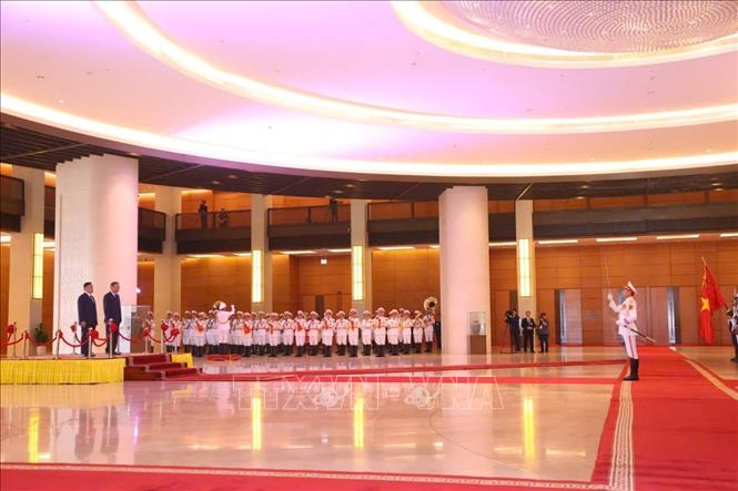 Lễ đón chính thức Nhà vua Thái Lan Maha Vajiralongkorn Phra Vajiraklaochaoyuhua và Hoàng hậu Suthida Bajrasudhabimalalakshana thăm cấp Nhà nước tới Việt Nam được tổ chức trọng thể tại Nhà Quốc hội (Hà Nội). Ảnh: Văn Điệp - TTXVN 