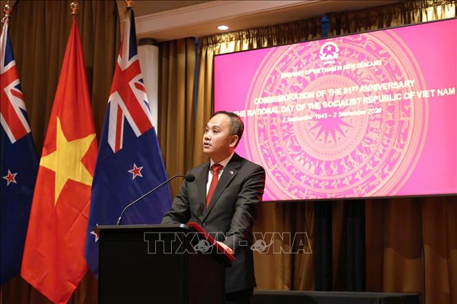 Đại sứ Việt Nam tại New Zealand Phan Minh Giang phát biểu tại buổi lễ. Ảnh: Diệu Linh - PV TTXVN tại châu Đại dương 
