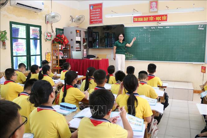 Từ 1.158 cơ sở giáo dục, sau sắp xếp mạng lưới trường lớp, tỉnh Hưng Yên còn 441 cơ sở (giảm 717 đầu mối) và là địa phương có tỷ lệ giảm đầu mối trường học lớn nhất cả nước (đạt 61,92%). Ảnh: Thu Hoài - TTXVN