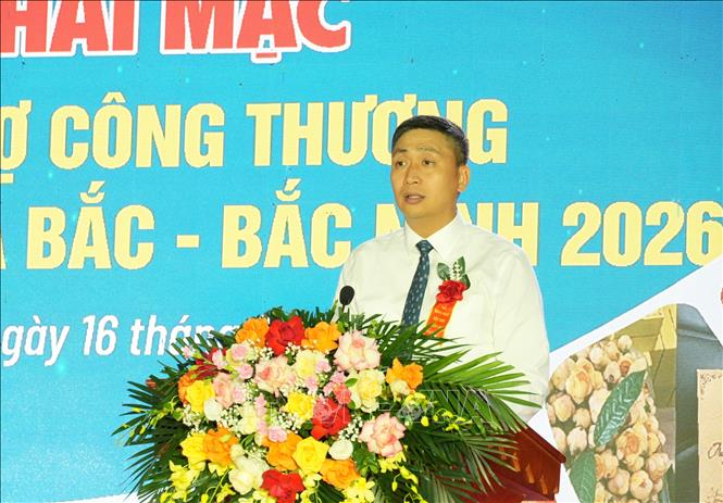 Ông Hoàng Minh Chiến, Phó Cục trưởng Cục Xúc tiến thương mại, Bộ Công Thương phát biểu. Ảnh: Việt Hùng - TTXVN