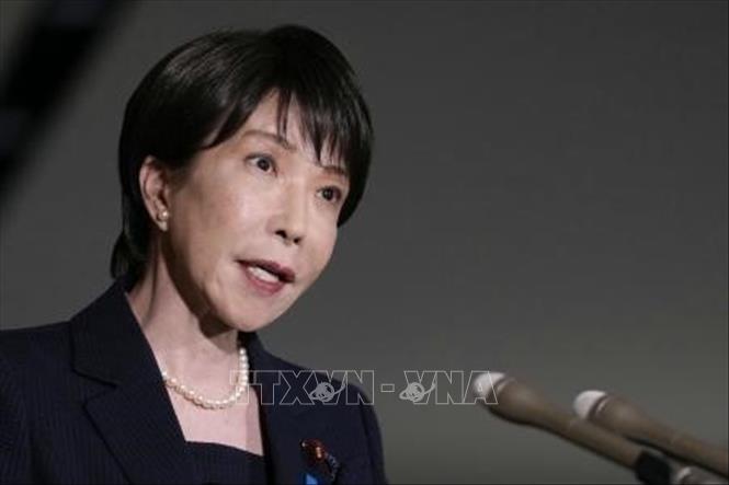Thủ tướng Nhật Bản Sanae Takaichi phát biểu với báo giới tại Tokyo. Ảnh: Kyodo/TTXVN phát