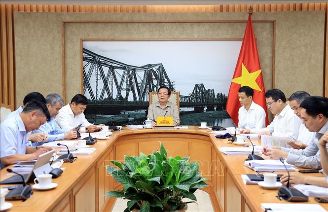 Phó Thủ tướng Hồ Quốc Dũng chủ trì cuộc Họp về việc tháo gỡ khó khăn, vướng mắc của Công ty cổ phần đóng tàu Thái Bình Dương. Ảnh: Tuấn Anh - TTXVN