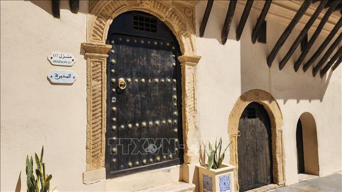 Một ngôi nhà của ngư dân xưa trong quần thể di tích. Ảnh: Mạnh Hùng – PV TTXVN tại Algeria 