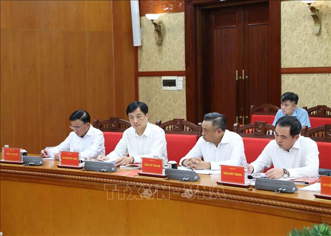 Các đại biểu tham dự Phiên họp Thường trực Ban Chỉ đạo Trung ương về phòng, chống tham nhũng, lãng phí, tiêu cực. Ảnh: Thống Nhất – TTXVN