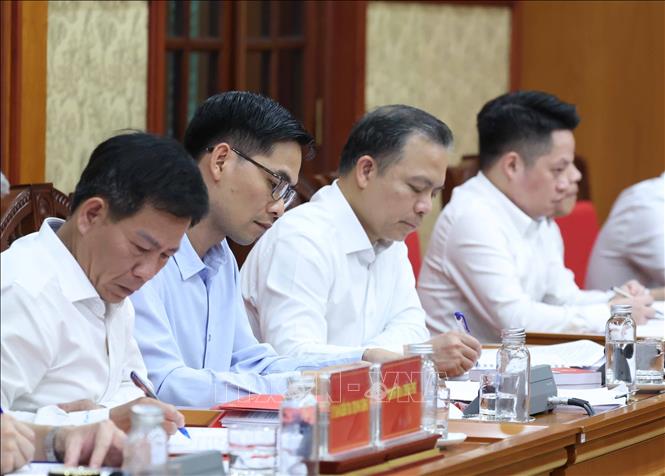 Các đại biểu tham dự Phiên họp Thường trực Ban Chỉ đạo Trung ương về phòng, chống tham nhũng, lãng phí, tiêu cực. Ảnh: Thống Nhất – TTXVN