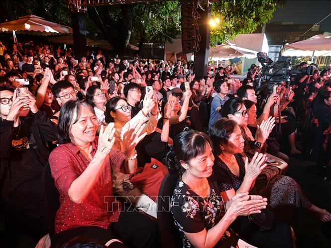 Chương trình nhận được sự yêu thích của đông đảo khán giả. Ảnh: Khánh Hoà - TTXVN
