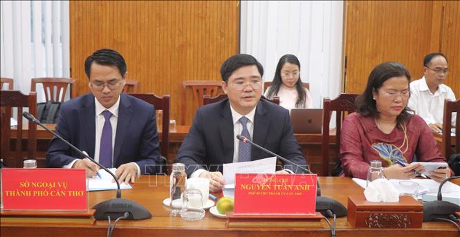 Ông Nguyễn Tuấn Anh, Phó Bí thư Thành ủy Cần Thơ, phát biểu. Ảnh: Nguyễn Hằng - TTXVN