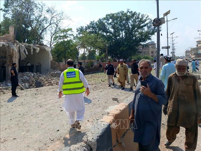 Hiện trường vụ đánh bom ở Kohat, tỉnh Khyber Pakhtunkhwa, Pakistan ngày 18/9/2026. Ảnh: THX/TTXVN phát