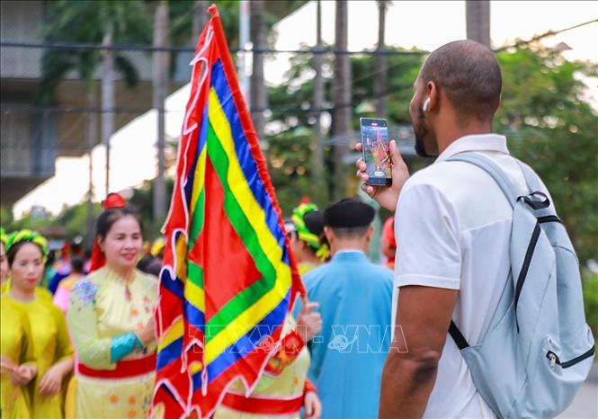 Chương trình nhận được sự yêu thích của công chúng. Ảnh: Khánh Hoà - TTXVN