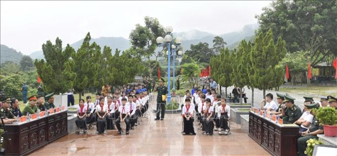 Toàn cảnh “Tiết học biên cương” số 68 với chủ đề “Biên cương trong trái tim em”. Ảnh: Hoa Mai - TTXVN