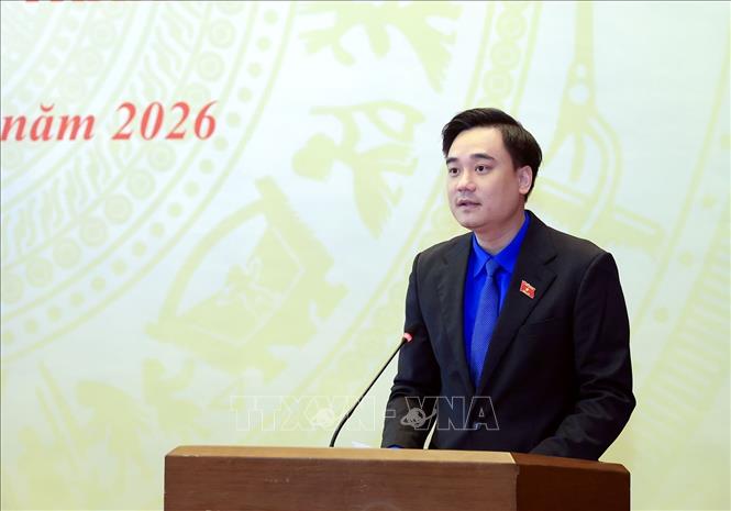 Đồng chí Trần Văn Đăng, Ủy viên Trung ương Đoàn, Bí thư Thành đoàn kiêm Phó Chủ tịch Ủy ban MTTQ Việt Nam thành phố Bắc Ninh phát biểu. Ảnh: Tuấn Anh - TTXVN