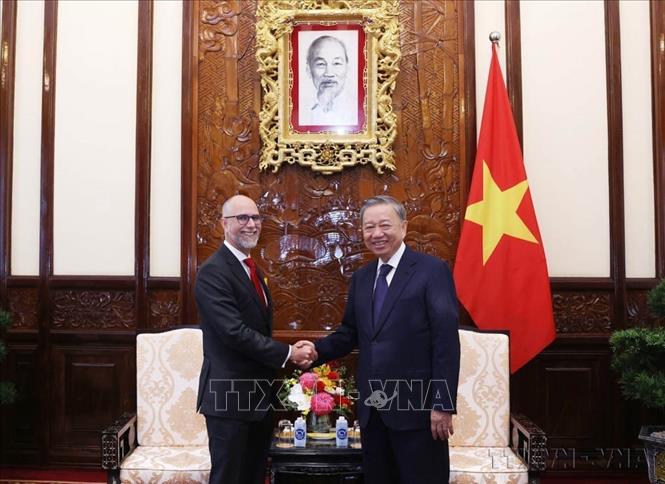 Chủ tịch nước Tô Lâm tiếp Đại sứ Canada tại Việt Nam Shawn Steil (Hà Nội, 2/8/2024). Ảnh: Lâm Khánh - TTXVN
