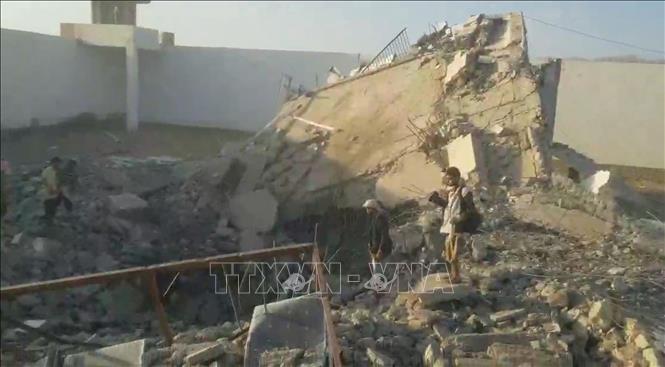 Nhà tù ở tỉnh Al-Jawf, Yemen bị trúng không kích, ngày 7/9/2026. Ảnh: THX/TTXVN phát