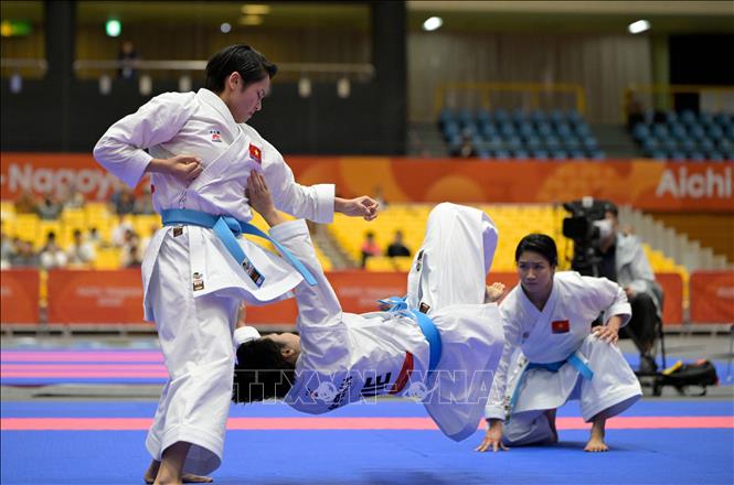 Màn thi đấu của các vận động viên Việt Nam trong trận chung kết với Iran ở nội dung kata đồng đội nữ môn karate tại ASIAD 2026, ngày 22/9. Ảnh: THX/TTXVN phát