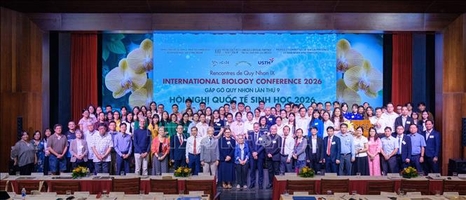Hơn 100 đại biểu trong đó nhiều nhà khoa học trên thế giới tham dự. Ảnh: Sỹ Thắng - TTXVN