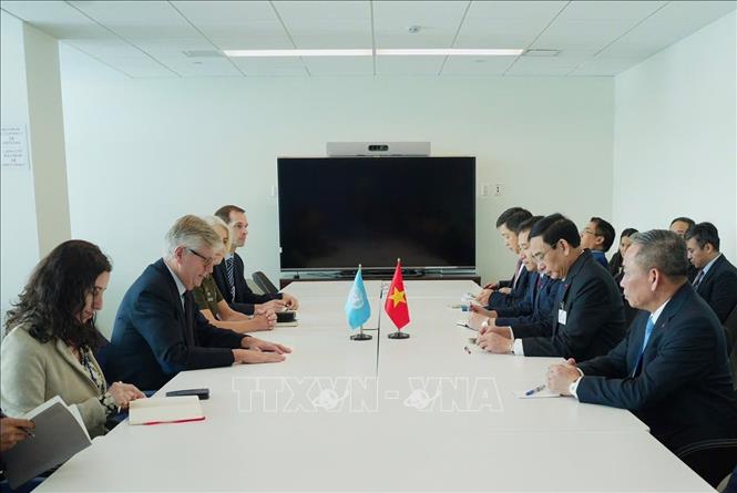 Phó Thủ tướng, Bộ trưởng Quốc phòng Phan Văn Giang hội kiến Phó Tổng Thư ký Liên hợp quốc phụ trách hoạt động gìn giữ hòa bình Jean-Piere Lacroix. Ảnh: Đoàn Hùng - P/v TTXVN tại Mỹ