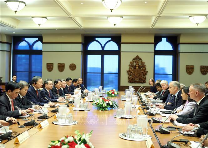 Tổng Bí thư, Chủ tịch nước Tô Lâm hội đàm với Thủ tướng Canada Mark Carney. Ảnh: Thống Nhất – TTXVN