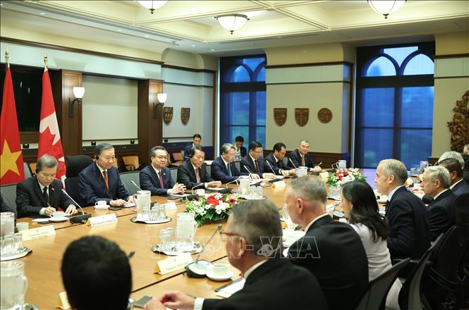 Tổng Bí thư, Chủ tịch nước Tô Lâm hội đàm với Thủ tướng Canada Mark Carney. Ảnh: Thống Nhất – TTXVN
