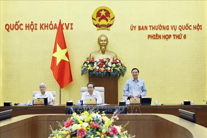 Phó Chủ tịch Quốc hội Nguyễn Khắc Định phát biểu. Ảnh: Doãn Tấn - TTXVN