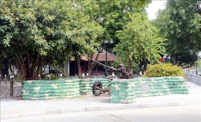 Di tích quốc gia Trận địa pháo phòng không Lam Hạ, nơi 10 nữ dân quân đã anh dũng chiến đấu và hy sinh. Ảnh: Nguyễn Chinh-TTXVN