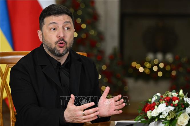 (Tư liệu) Tổng thống Ukraine Volodymyr Zelensky. Ảnh: PAP/TTXVN phát