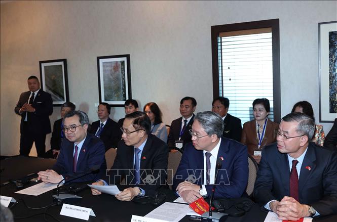 Các đại biểu tham dự Tọa đàm cấp cao doanh nghiệp Việt Nam – Canada. Ảnh: Thống Nhất – TTXVN