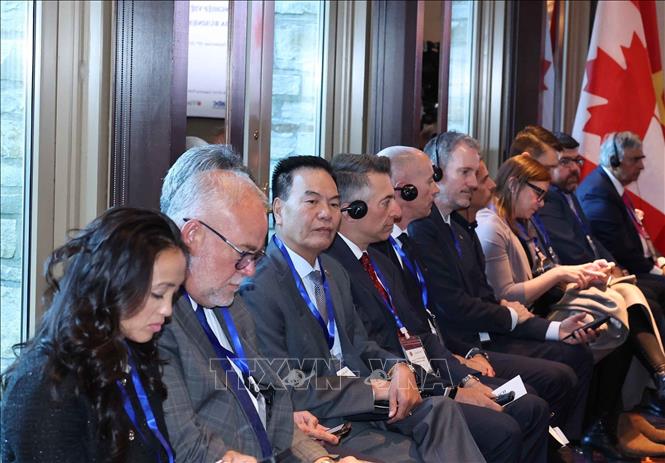 Các đại biểu tham dự Tọa đàm cấp cao doanh nghiệp Việt Nam – Canada. Ảnh: Thống Nhất – TTXVN