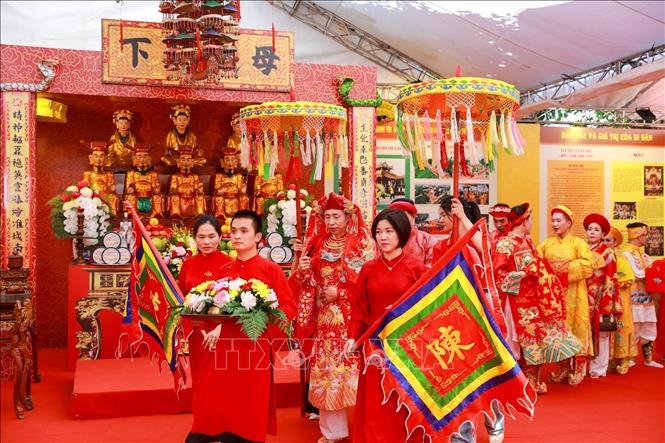 Tín ngưỡng thờ Mẫu Tam phủ của người Việt được UNESCO ghi danh vào Danh sách Di sản văn hóa phi vật thể đại diện của nhân loại. Ảnh: Khánh Hoà - TTXVN