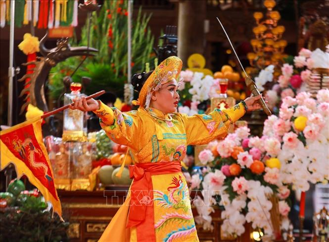 Tín ngưỡng thờ Mẫu Tam phủ của người Việt được UNESCO ghi danh vào Danh sách Di sản văn hóa phi vật thể đại diện của nhân loại. Ảnh: Khánh Hoà - TTXVN