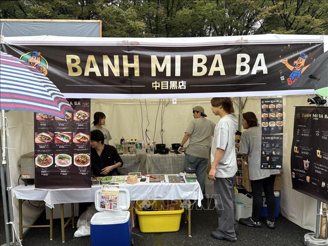 Tiệm bánh mì Ba Ba của một người Nhật Bản yêu thích bánh mì Việt Nam. Ảnh: Xuân Giao - Pv TTXVN tại Nhật Bản