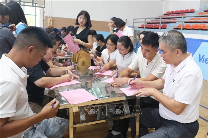 Người dân xã Sóc Sơn tham gia Ngày hội hiến máu tình nguyện đợt 2 năm 2026, ngày 27/9/2026. Ảnh: Quốc Lũy - TTXVN