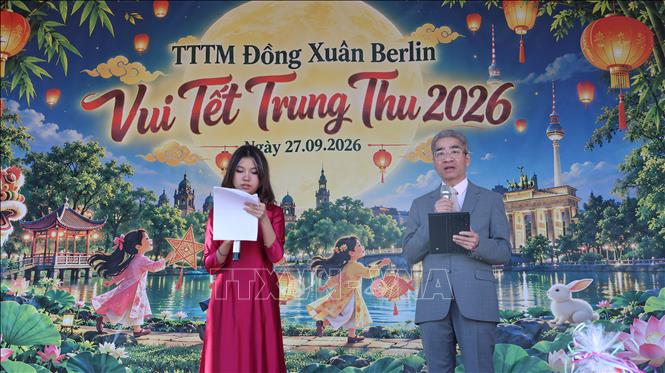 Đại sứ Nguyễn Đắc Thành phát biểu tại sự kiện. Ảnh: Thu Hằng - PV TTXVN tại Đức