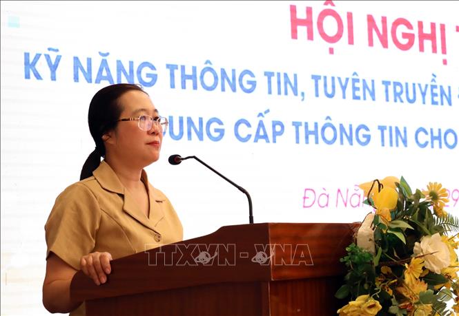 Phó Giám đốc Sở Văn hóa, Thể thao và Du lịch thành phố Đà Nẵng Nguyễn Thu Phương phát biểu khai mạc hội nghị. Ảnh: Trần Lê Lâm - TTXVN
