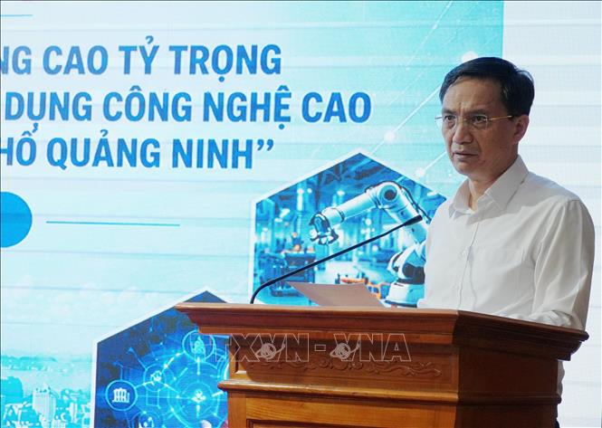 Giám đốc Sở Khoa học và Công nghệ Quảng Ninh Nguyễn Mạnh Cường phát biểu. Ảnh: Văn Đức - TTXVN