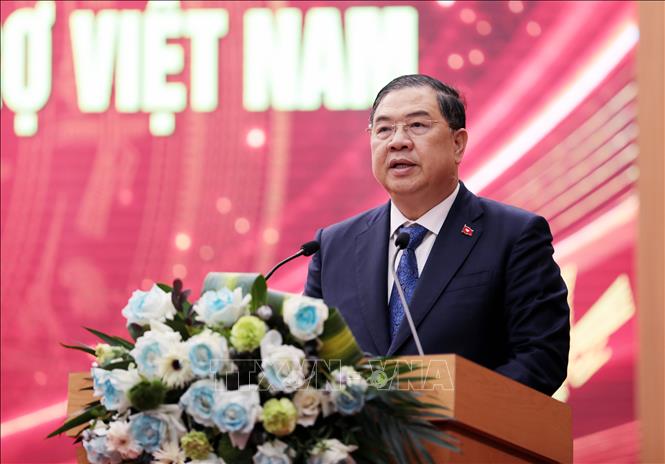 Ủy viên Bộ Chính trị, Phó Thủ tướng Thường trực Chính phủ Phạm Gia Túc phát biểu kết luận Hội thảo. Ảnh: Tạ Toàn TTXVN