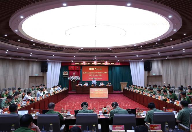 Party General Secretary and State President To Lam speaks at the meeting. VNA Photo: Thống Nhất 