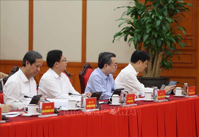 Các đại biểu tham dự cuộc làm việc. Ảnh: Thống Nhất – TTXVN