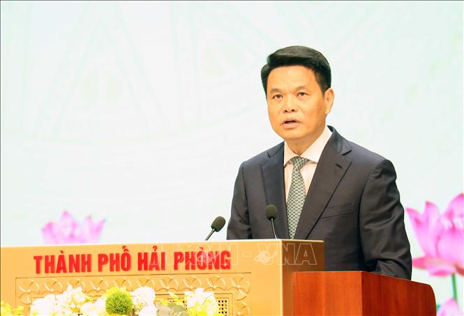 Ông Lê Ngọc Châu, Bí thư Thành ủy Hải Phòng, phát biểu tại Lễ phát động. Ảnh: Hoàng Ngọc - TTXVN 