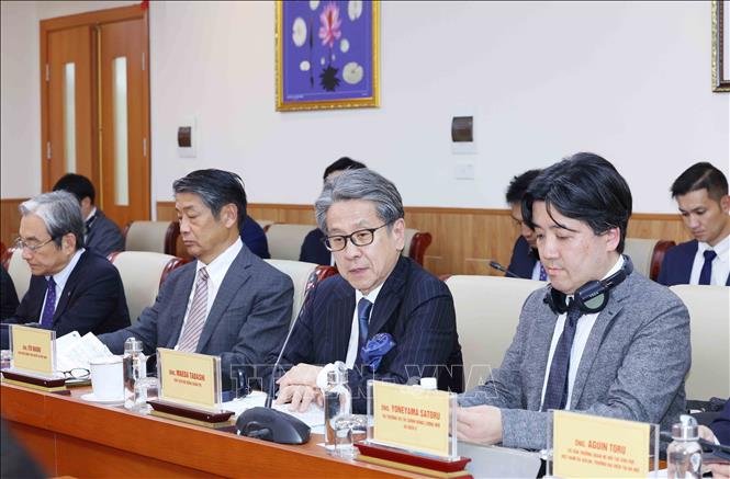 Đoàn đại biểu Ngân hàng Hợp tác quốc tế Nhật Bản (JBIC) tại buổi làm việc. Ảnh: Phương Hoa - TTXVN